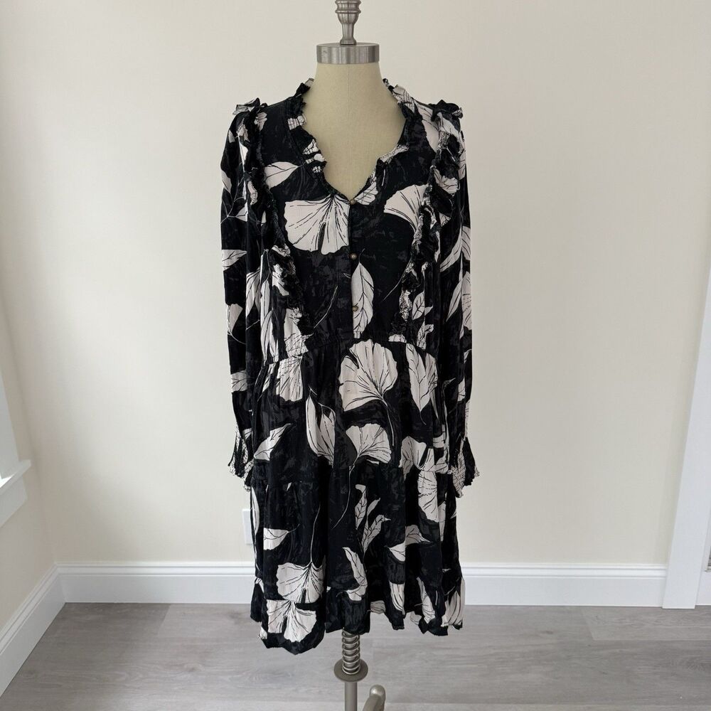 Fat Face Flowy Floral Dress Black White Ruffles Boho Fairy Coquette Size 14